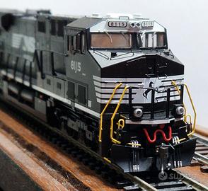 Locomotore Diesel ES44AC N&S 8115 Digital Sound Ho