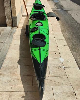 Kayak professionale in carbonio