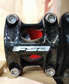 FSA attacco manubrio 120 carbonio 