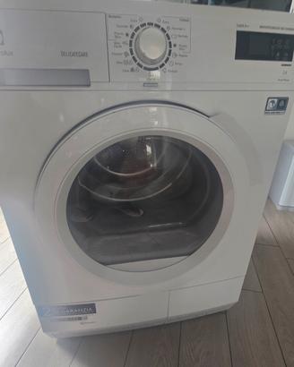 Asciugatrice Electrolux INVERTER 9KG EDH3899GFE