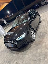 audi A3 tenuta in modo maniacale 1.6 TDI 116 cv