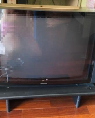 TV  Bang & Olufsen con telecomando