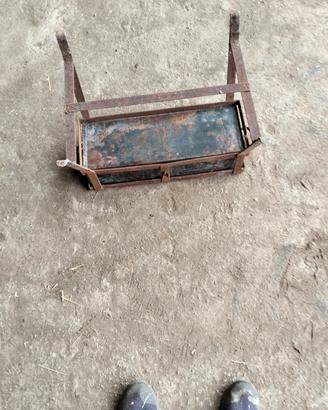 contenitore in ferro 