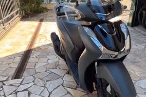 SCOOTER HONDA SH 125 SPORT
