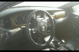 Airbag kit e cerchi Jaguar X type 02