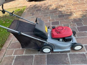 Rasaerba Honda HRC 425c