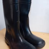 stivali in gomma antinfortunistica 