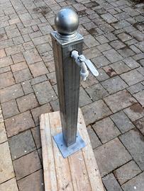 Fontana, punto acqua da giardino