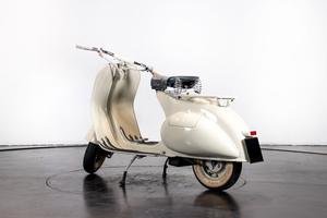 Piaggio Vespa FARO BASSO 125