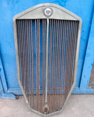 mascherina anteriore  griglia  per Lancia 