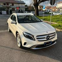 Gla mercedes 200