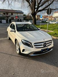Gla mercedes 200