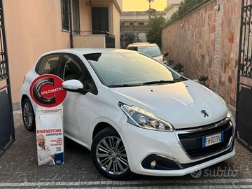 Peugeot 208 BlueHDi 75 5 porte Allure