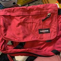 Borsa a tracolla Eastpak