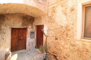 3 LOCALI A VIBONATI
