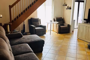 Appartamento ingresso indipendente su due livelli