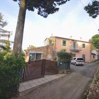 Rif. V820 Colline livornesi, porzione di casolare