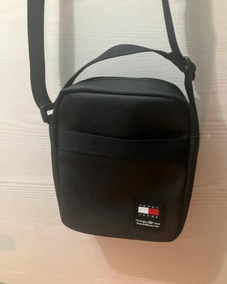 Borsa a tracolla Tommy Jeans  nera nuova mai usata