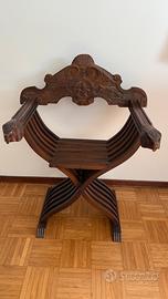 Sedia stile Savonarola