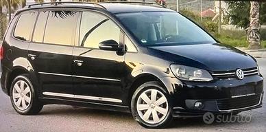 Volkswagen Touran 1600 TDI 2012