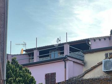 4 LOCALI A MARSCIANO