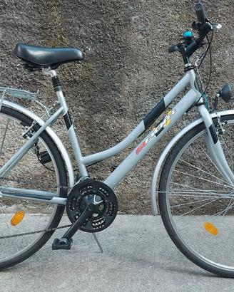 Bicicletta city bike