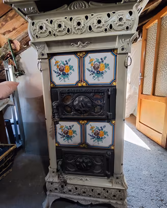 Stufa a legna Castelmonte