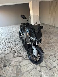 Xmax 300