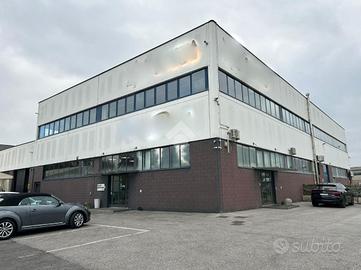 CAPANNONE A CAPRIANO DEL COLLE