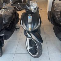 Piaggio Beverly 300 police