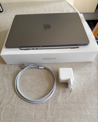 Apple MacBook Air 15’’ 8Gb ram SSD 256GB