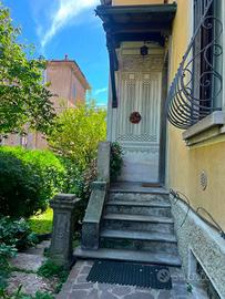 Villa di 234 m² con 5 locali a Milano