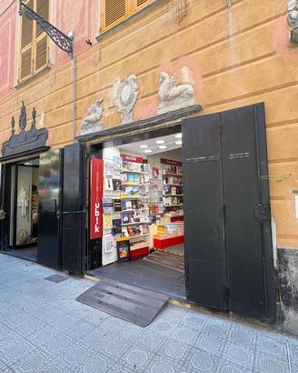 NEGOZIO A SESTRI LEVANTE