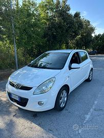 Hyundai I20 Neopatentati