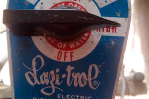 Motore nautico elettrico d'epoca