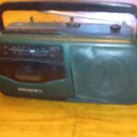 Lettore audiocassette radio portatile 