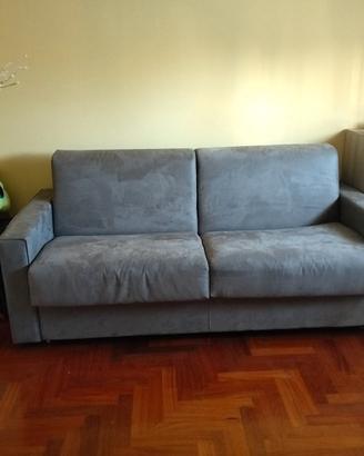 Divano letto i piazza e mezzo NUOVO