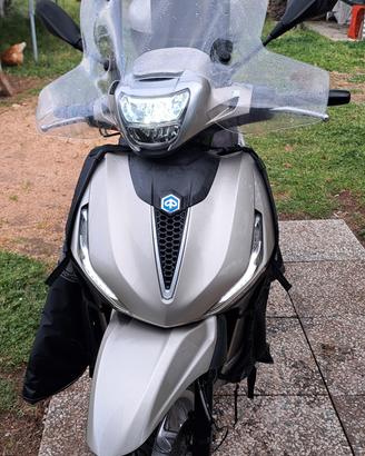 beverly 400 hpe. ABS ASR