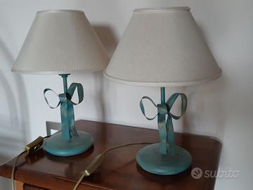 Lampada abat-jour in ferro battuto.