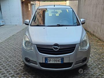 Opel Agila