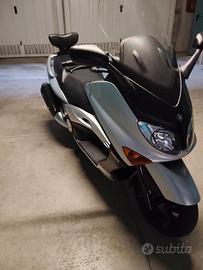 Yamaha T Max - 2003