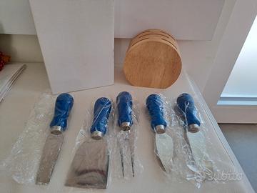 set coltelli da formaggio 