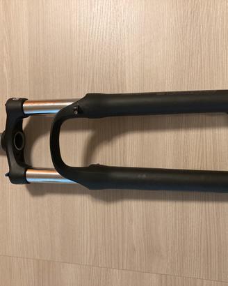 Forcella mtb suntour Xcm 34 29 130mm