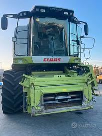 Mietitrebbia Claas Lexion