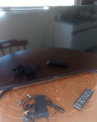 Televisore Samsung LCD schermo piatto