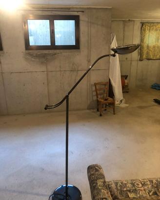 lampada a terra 