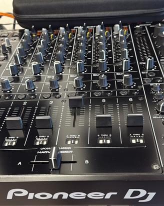 Mixer Pioneer Djm V10 + Pioneer Rmx 1000