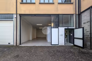 CAPANNONE A MONTICHIARI