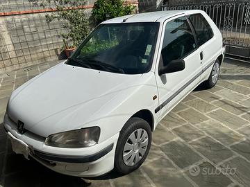 Peugeot 106