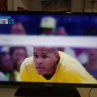 Smart TV Telefunken 32" 